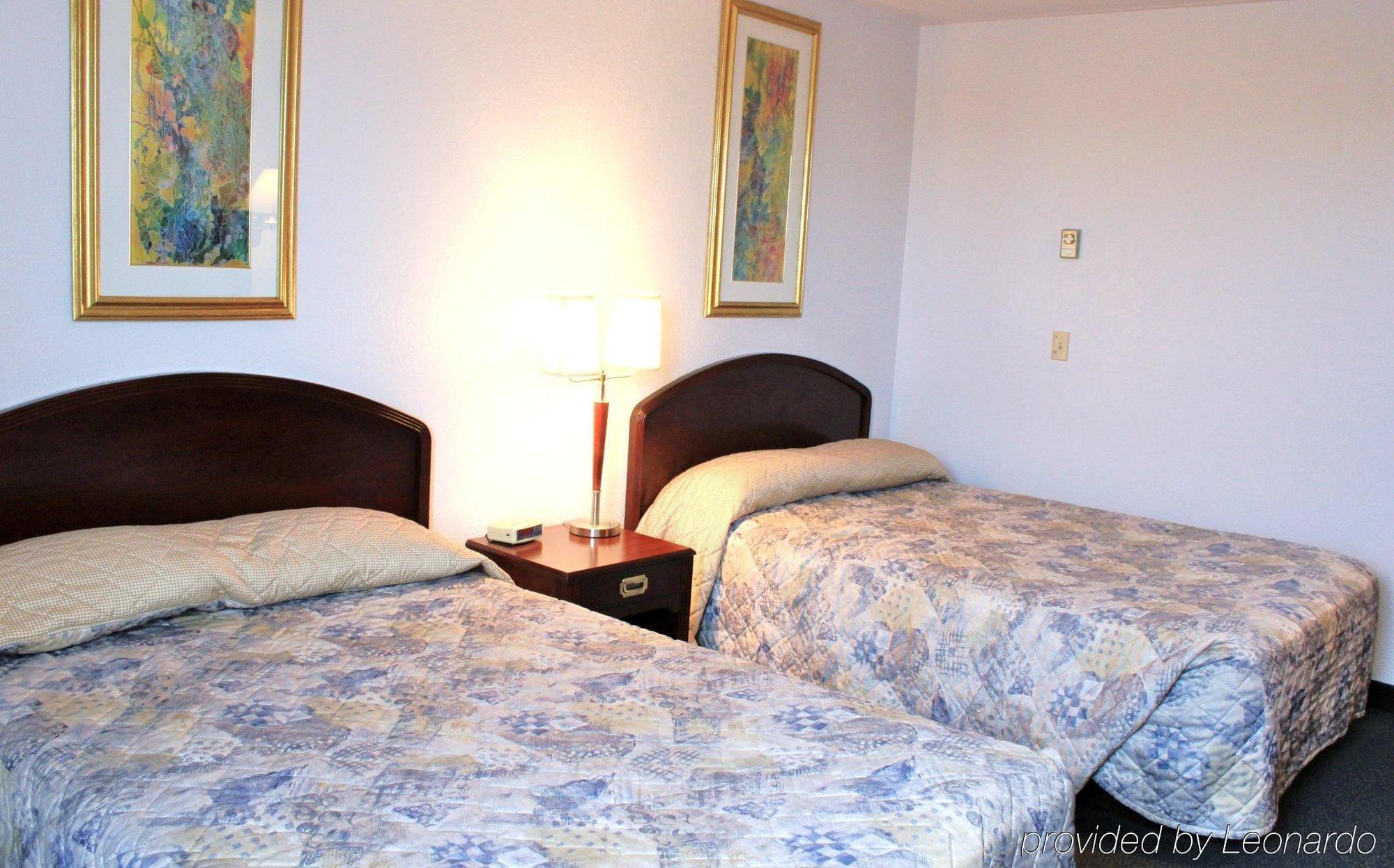 Emerald Hotel & Suites Calgary Airport Rom bilde