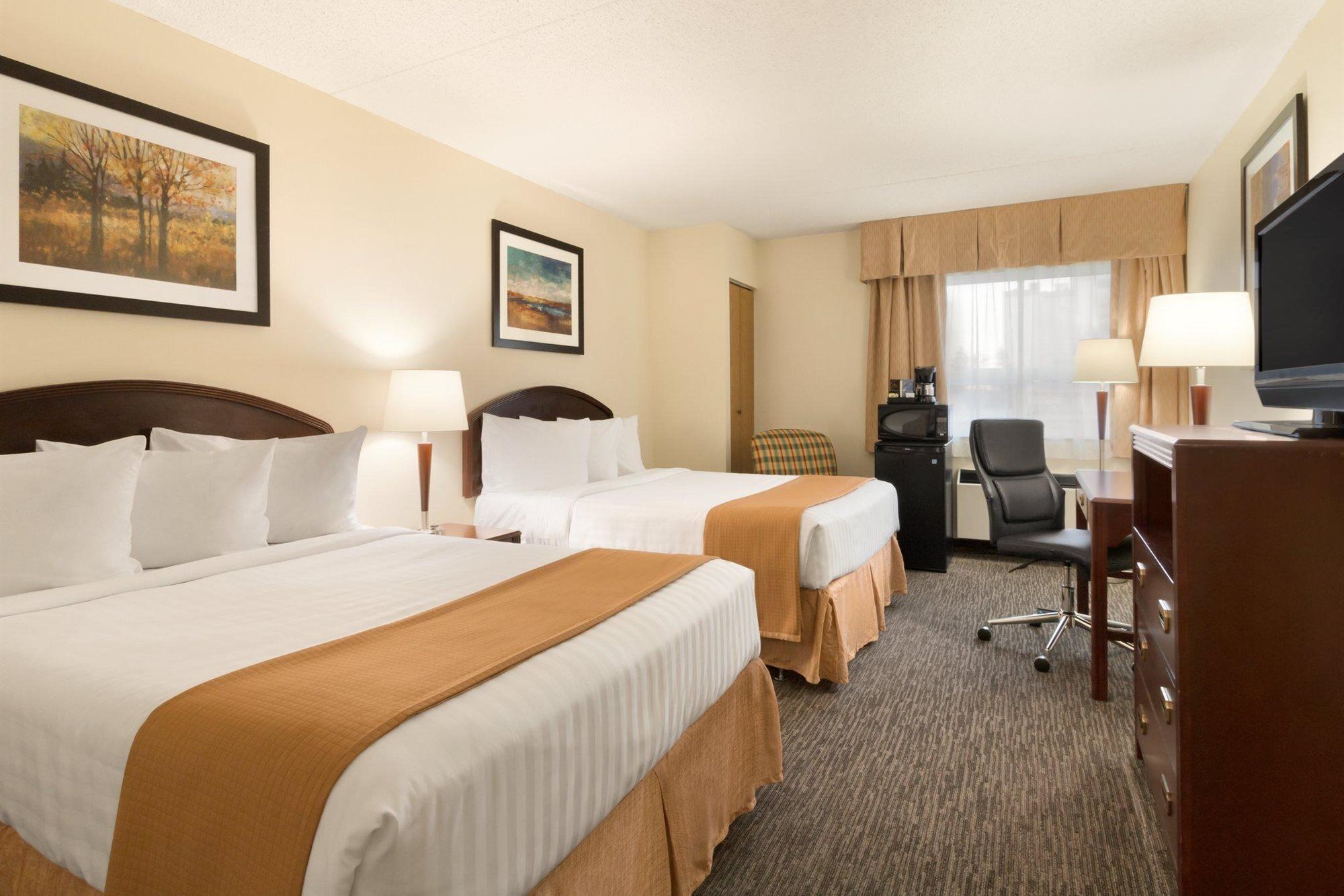 Emerald Hotel & Suites Calgary Airport Eksteriør bilde